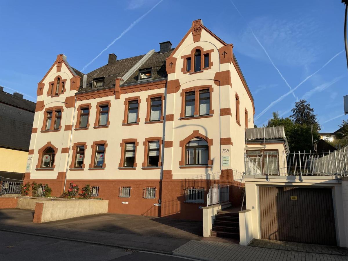 Ferienwohnung Berggarten Saarburg Exterior photo